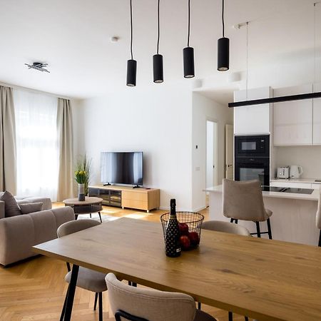Hestia Apartments Barons Tallinn Bagian luar foto
