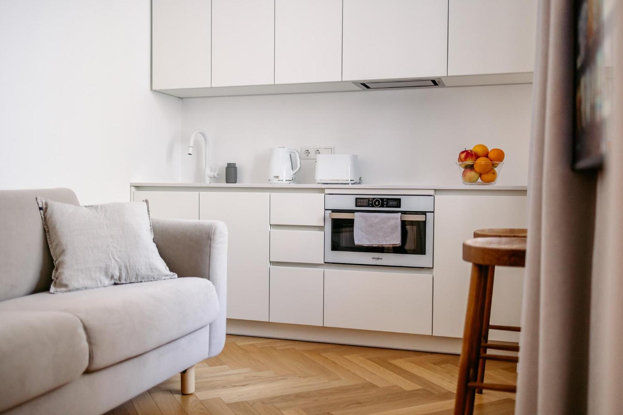 Hestia Apartments Barons Tallinn Bagian luar foto
